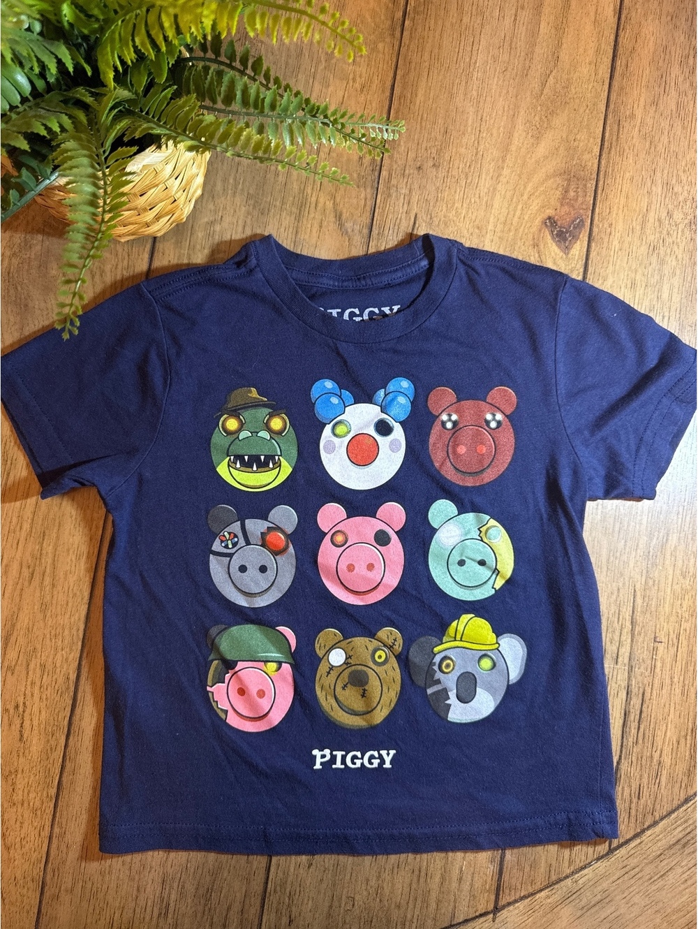 Piggy Roblox Character Faces Graphic T-Shirt Boys (XS) 5T Navy Blue